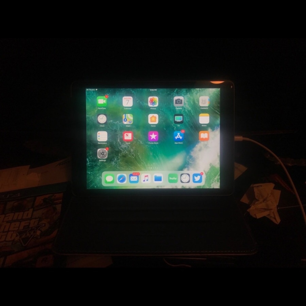Ipad With Stand - image 2